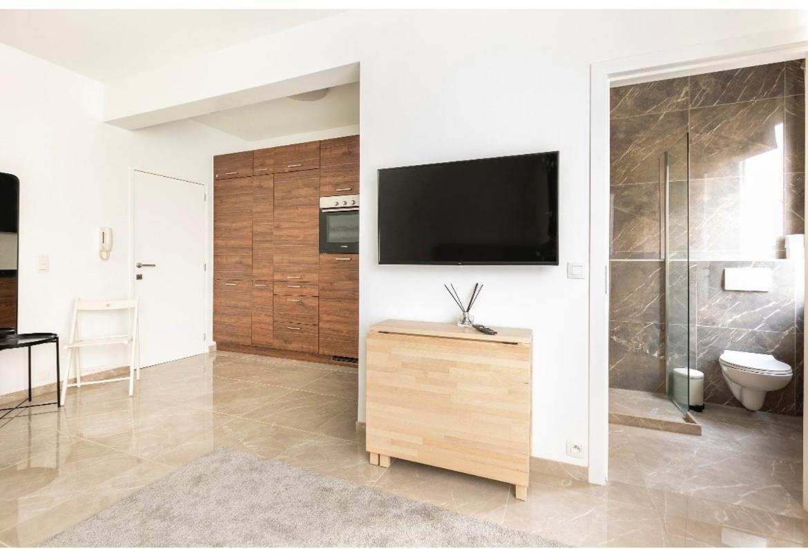 Diamonds Studio Apartment Antwerp Exterior photo